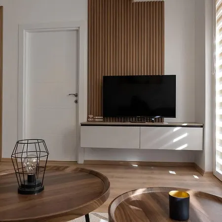 Centrally Located Cozy Oasis Do Apartman Skopje